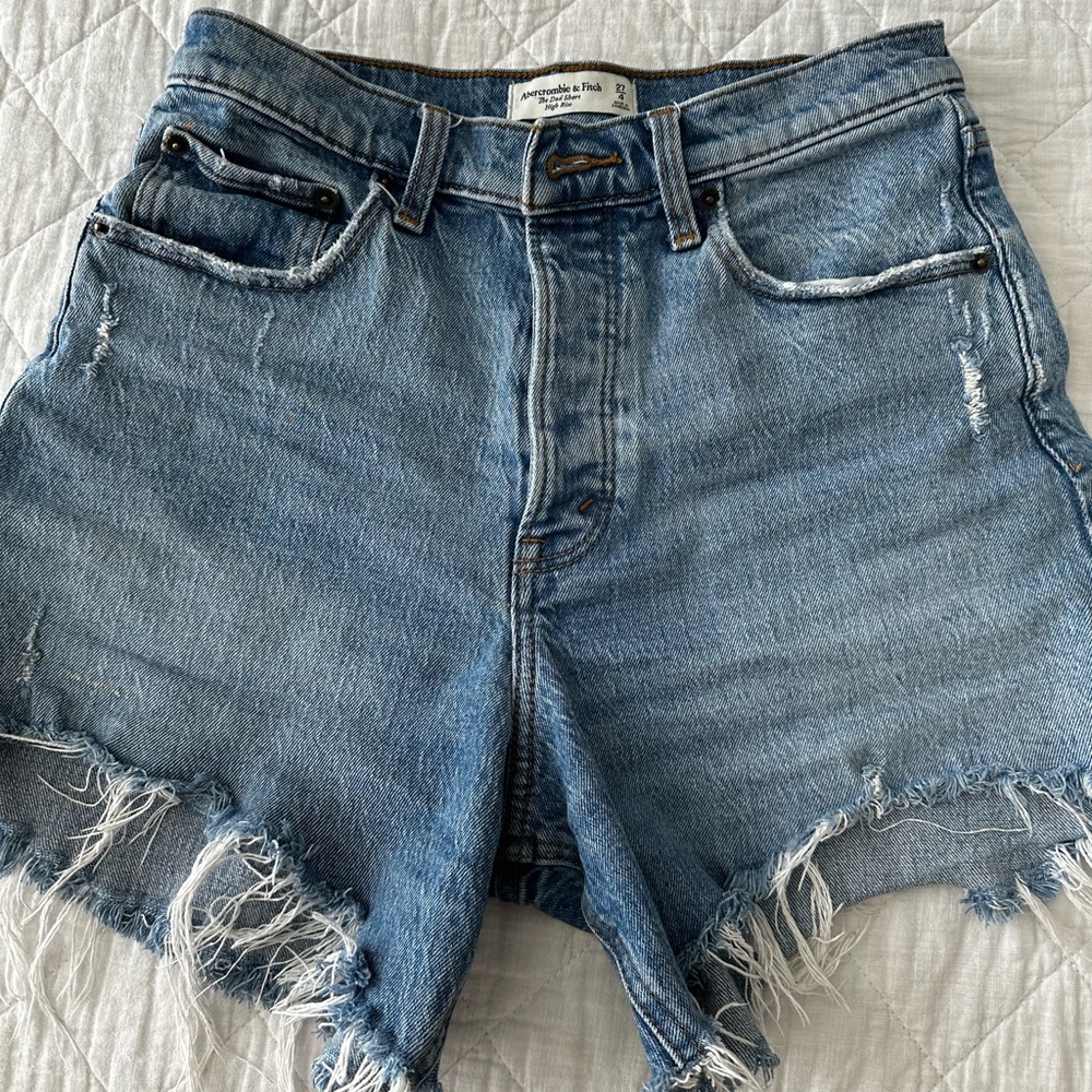 A&F The Dad Short High Rise